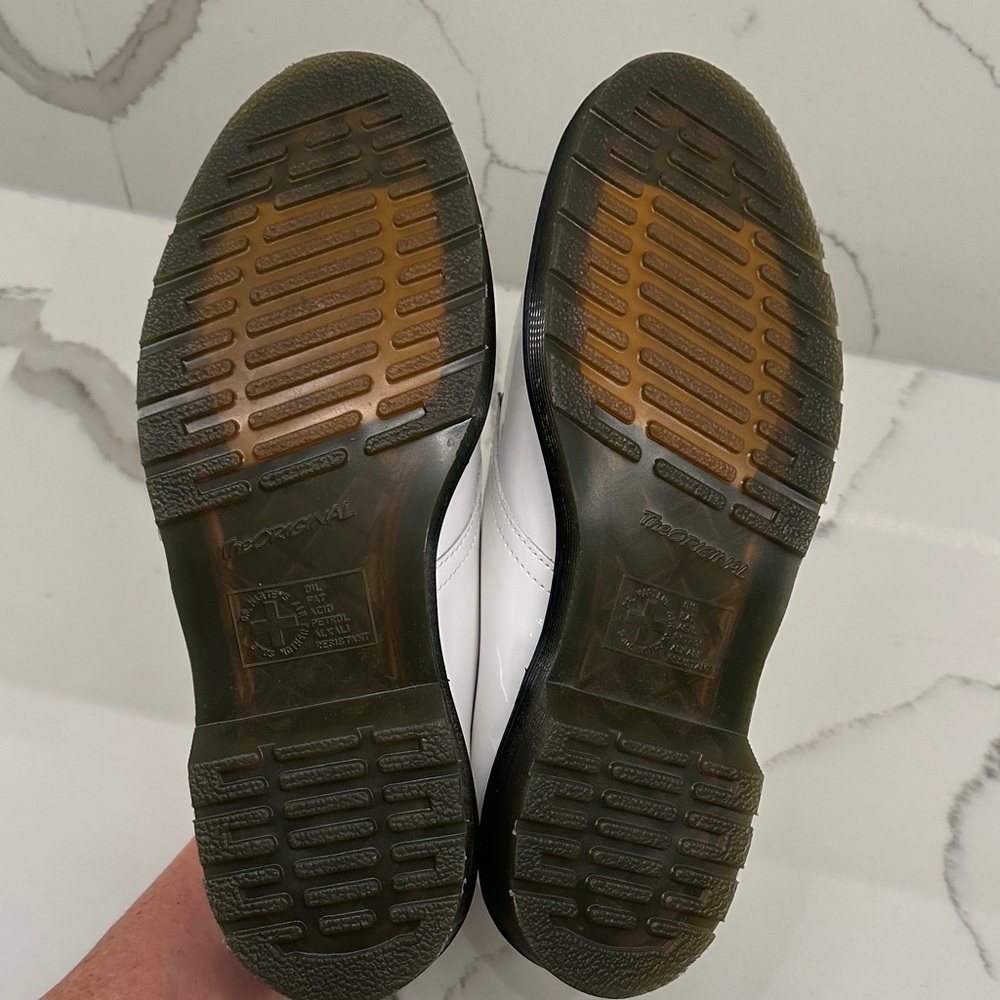 Dr Martens White patent leather Lace-Up Shoes with Black Soles size 10 worn once - Picture 3 of 3